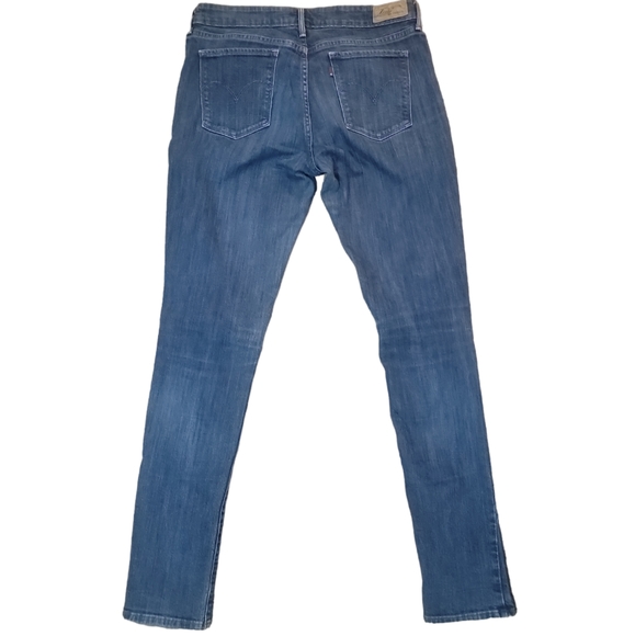 Levi Demi Curve - Picture 2 of 3